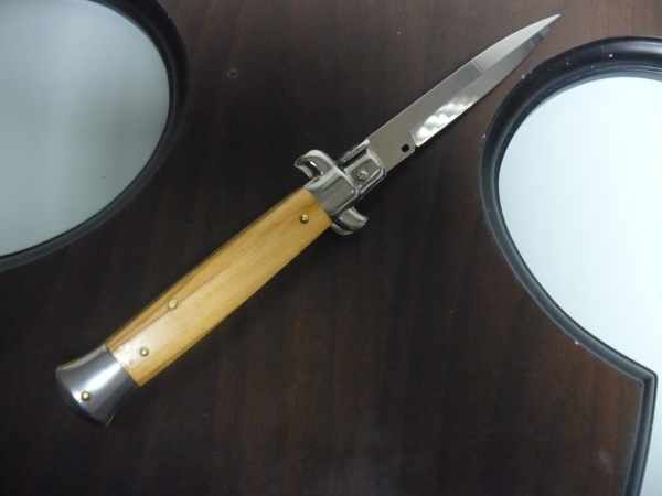 Frank Beltrame-23cm- coltello a scatto - pugnale -legno di olive / olive wood- modello FB 23/94B - 13