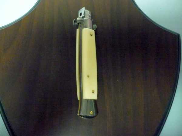 Frank Beltrame italian stiletto -23 cm imitazione d'avorio- lama baionetta -modello FB 23/91B