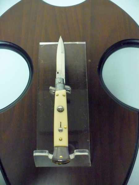 Frank Beltrame italian stiletto -23 cm imitazione d'avorio- lama baionetta -modello FB 23/91B