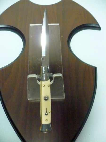 Frank Beltrame italian stiletto -23 cm imitazione d'avorio- lama baionetta -modello FB 23/91B