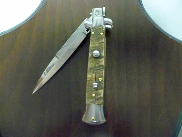 Frank Beltrame , italian stiletto - 23 cm , corno di ariete - lama baionetta , modello FB 23/63B - 1