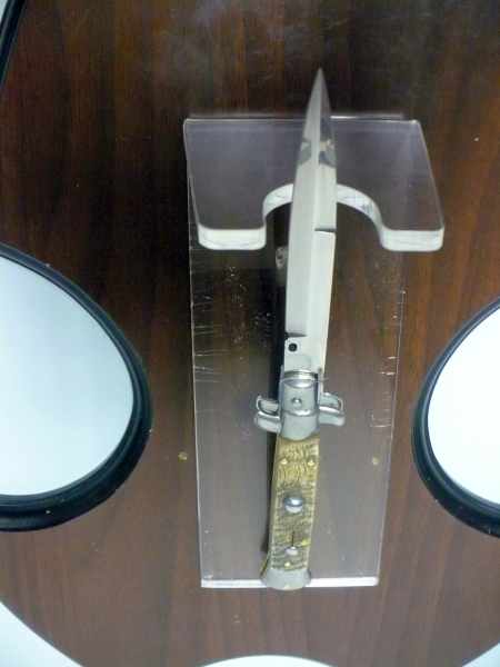 Frank Beltrame , italian stiletto - 23 cm , corno di ariete - lama baionetta , modello FB 23/63B - 2