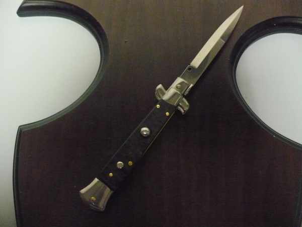 Frank Beltrame , italian stiletto - 23 cm , corno di ariete - lama baionetta , modello FB 23/63B - 4 HD