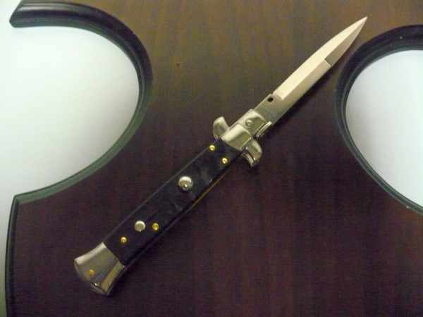 Frank Beltrame , italian stiletto - 23 cm , corno di ariete - lama baionetta , modello FB 23/63B - 3