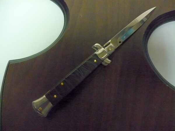 Frank Beltrame , italian stiletto - 23 cm , corno di ariete - lama baionetta , modello FB 23/63B - 4 HD