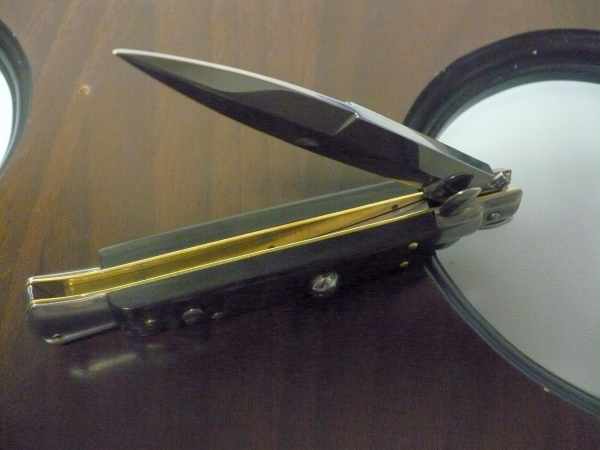 Frank Beltrame , italian stiletto - 23 cm , corno di ariete - lama baionetta , modello FB 23/63B - 4 HD