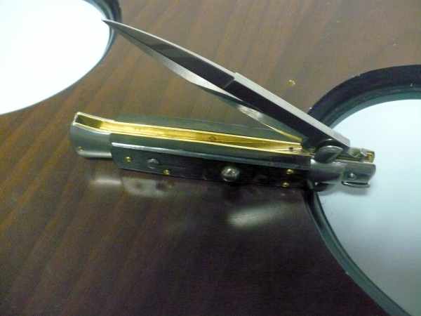 Frank Beltrame , italian stiletto - 23 cm , corno di ariete - lama baionetta , modello FB 23/63B - 3
