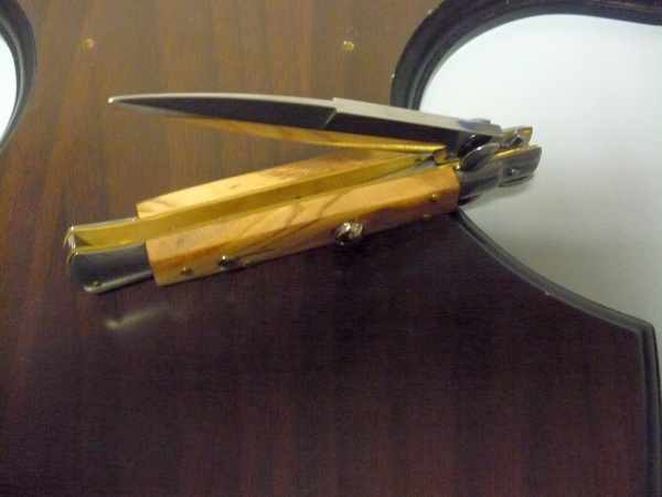 Frank Beltrame-23cm- coltello a scatto - pugnale -legno di olive / olive wood- modello FB 23/94B - 10