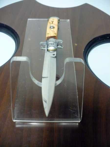Frank Beltrame-23cm- coltello a scatto - pugnale -legno di olive / olive wood- modello FB 23/94B - 10