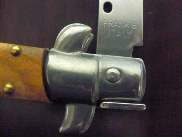 Frank Beltrame-23cm- coltello a scatto - pugnale -legno di olive / olive wood- modello FB 23/94B - 10