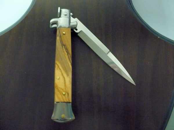 Frank Beltrame-23cm- coltello a scatto - pugnale -legno di olive / olive wood- modello FB 23/94B -9