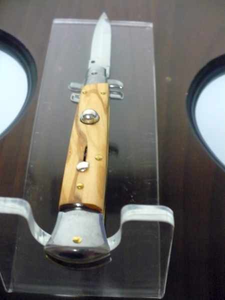 Frank Beltrame-23cm- coltello a scatto - pugnale -legno di olive / olive wood- modello FB 23/94B -9