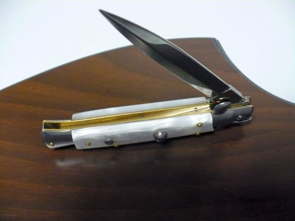 Frank Beltrame italian stiletto- 23 cm imitazione di madreperla , lama dagger -modello FB 23/36D