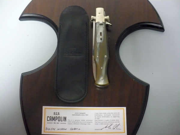 Black Widow A.G.A. Campolin - italian stiletto 28 cm con guardia a croce maltese - bufalo chiaro