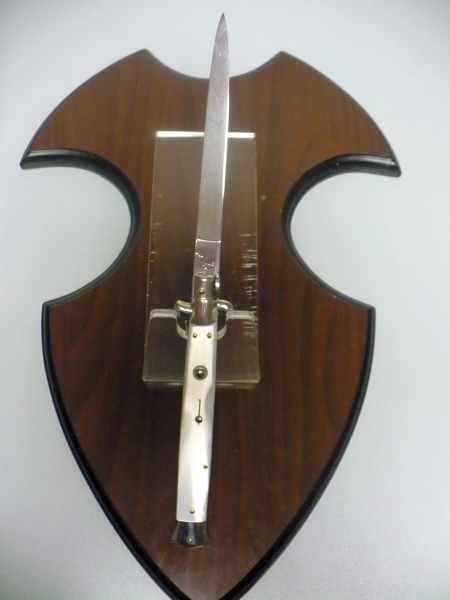 Italian stiletto 33 cm imitazione di madreperla - coltellerie artigianali Maniago Italy -coltello a scatto
