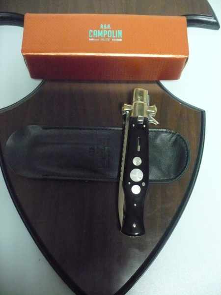 Black Widow A.G.A. Campolin - italian stiletto 28 cm con guardia a croce maltese - bufalo scuro + madreperla