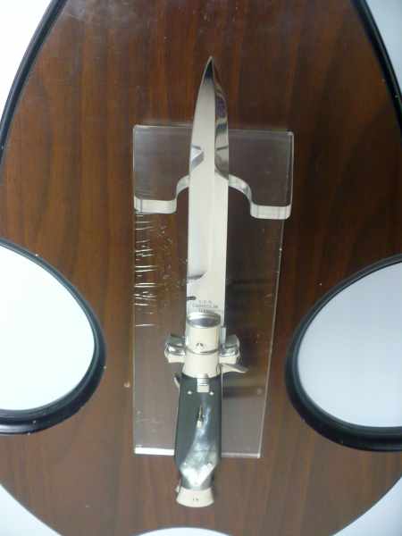 Black Widow A.G.A. Campolin - italian stiletto 28 cm con guardia a croce maltese - bufalo brasiliano