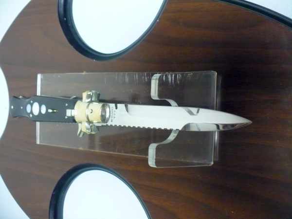Black Widow A.G.A. Campolin - italian stiletto 28 cm con guardia a croce maltese - bufalo scuro + madreperla