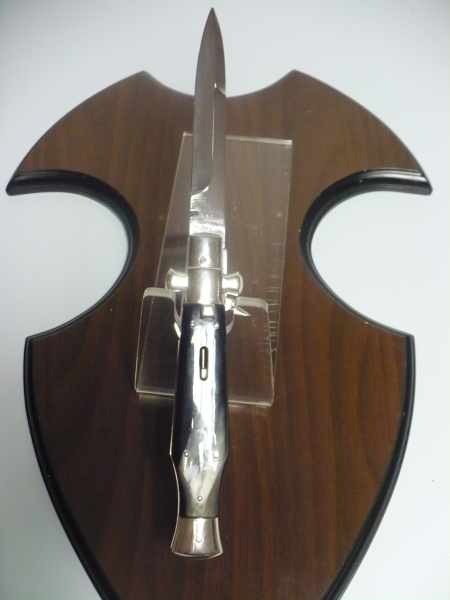 Black Widow A.G.A. Campolin - italian stiletto 28 cm con guardia a croce maltese - bufalo brasiliano