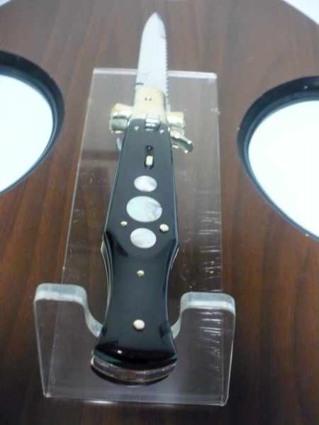 Black Widow A.G.A. Campolin - italian stiletto 28 cm con guardia a croce maltese - bufalo scuro + madreperla