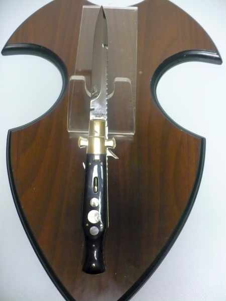 Black Widow A.G.A. Campolin - italian stiletto 28 cm con guardia a croce maltese - bufalo scuro + madreperla