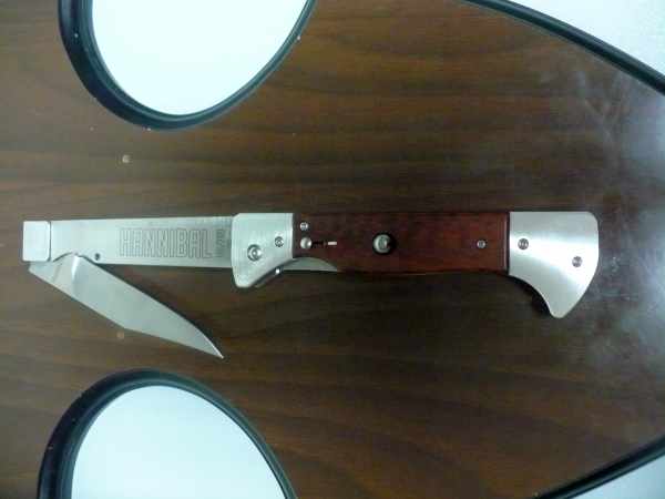 Hannibal A.G.A. Campolin - italian stiletto 34 cm - snake wood , legno di serpente - il primo coltello automatico per barbecue