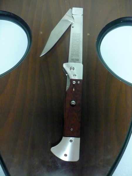 Hannibal A.G.A. Campolin - italian stiletto 34 cm - snake wood , legno di serpente - il primo coltello automatico per barbecue