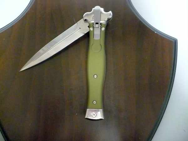 AGA Campolin Zero + Green - Satin Dagger , coltello a scatto, italian stiletto con leverlock 22cm