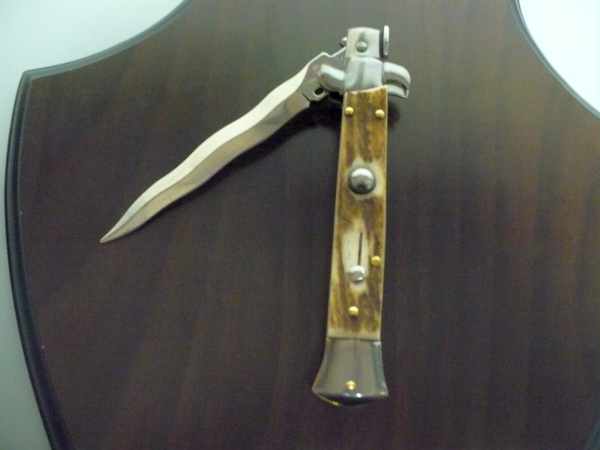 Coltello a scatto - pugnale -Frank Beltrame - italian stiletto 23 cm - corno di cervo / deer horn - lama kriss  FB 23/63K - 1