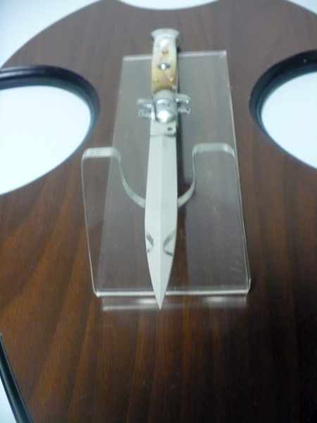 Frank Beltrame - italian stiletto, coltello a scatto, 28 cm -bufalo chiaro, lama dagger  FB 28/48D- 1