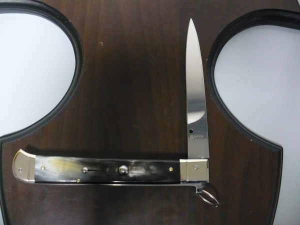 Famiglia Spadon - stiletto  falcon /28 - bufalo brasiliano - lama a swedge vecchio stile - 1