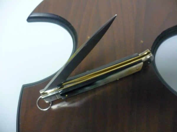 Famiglia Spadon - stiletto  falcon /28 - bufalo brasiliano - lama a swedge vecchio stile - 1