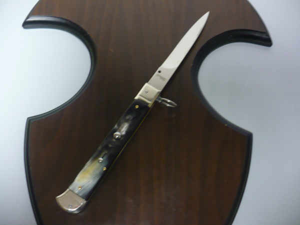 Famiglia Spadon - stiletto  falcon /28 - bufalo brasiliano - lama a swedge vecchio stile - 1