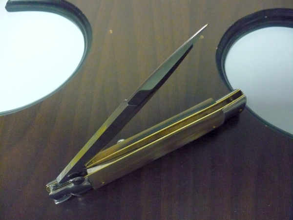 Frank Beltrame - italian stiletto, coltello a scatto, 28 cm -bufalo chiaro, lama baionetta FB 28/48B- 1