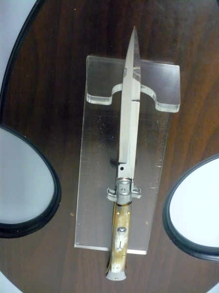 Frank Beltrame - italian stiletto, coltello a scatto, 28 cm -bufalo chiaro, lama baionetta FB 28/48B- 1