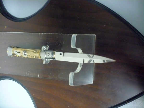 Frank Beltrame -  italian stiletto 20cm, corno di cervo -lama baionetta - 20FB/63B - 1