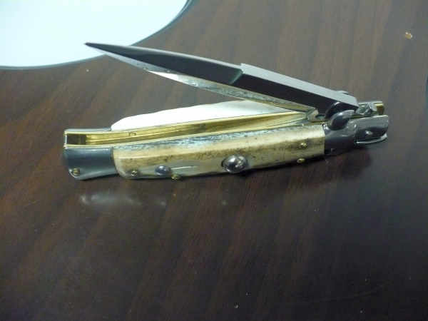 Frank Beltrame -  italian stiletto 20cm, corno di cervo -lama baionetta - 20FB/63B - 1