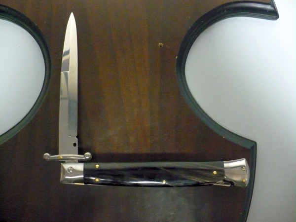 Swinguard Frank Beltrame - italian stiletto 28 cm - corno di bufalo scuro - lama baionetta FB 550/58- 1
