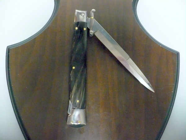 Swinguard Frank Beltrame - italian stiletto 28 cm - corno di bufalo scuro - lama baionetta FB 550/58- 1