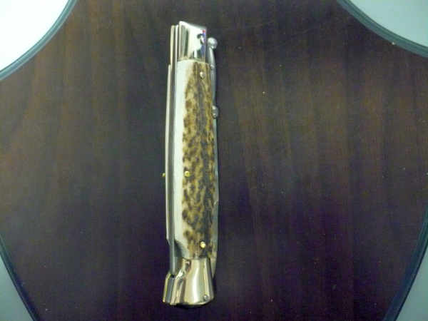 Swinguard- Famiglia Spadon- italian stiletto 23 cm - corno di cervo / deer horn - lama baionetta -1