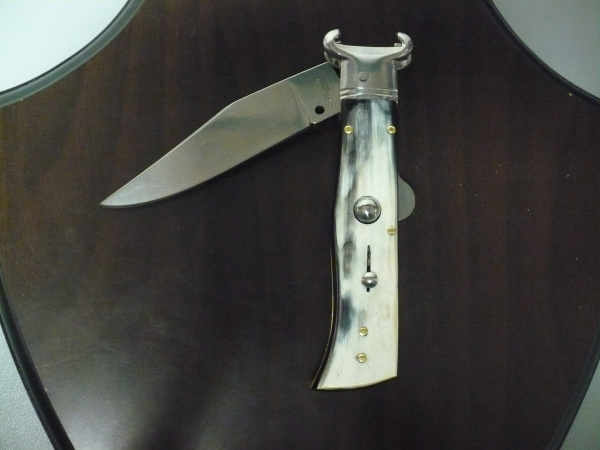 Famiglia Spadon - stiletto  calibro /20 - bufalo brasiliano - taglio classico clip point - 1