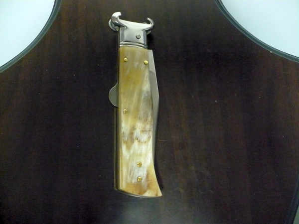 Famiglia Spadon - stiletto  calibro /20 - bufalo chiaro / buffalo light - taglio classico clip point - 1