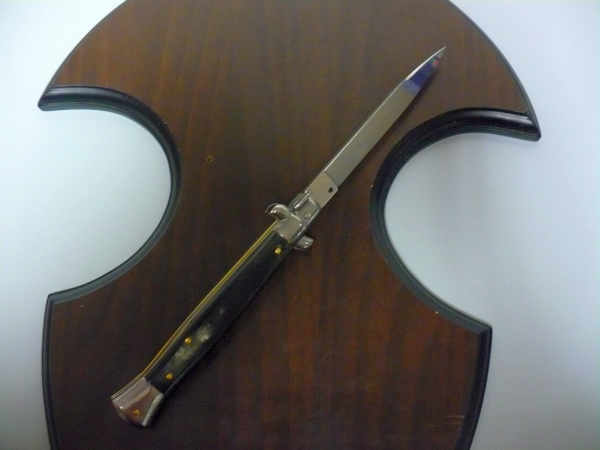 Frank Beltrame - italian stiletto, coltello a scatto, 28 cm -bufalo brasiliano, lama swedge FB 28/09Sw-1