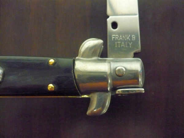 Frank Beltrame - italian stiletto, coltello a scatto, 28 cm -bufalo brasiliano, lama swedge FB 28/09Sw-1