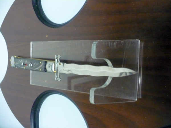 Swinguard Frank Beltrame - edizione limitata - italian stiletto 28 cm - corno di bufalo scuro - lama kriss FB 550/58- 10
