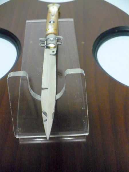 Frank Beltrame - italian stiletto, coltello a scatto, 28cm -bufalo chiaro, lama baionetta  FB 28/48B- 11