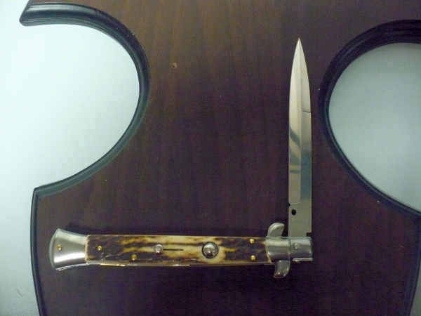 Coltello a scatto - pugnale -Frank Beltrame - italian stiletto 28 cm - corno di cervo / deer horn, lama baionetta- FB 28/63B- 11