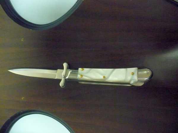 Swinguard Medici- italian stiletto, coltello a scatto, 18,50 cm - AKC World , lama dagger , imitazione madreperla / imitation mother of pearl - 1