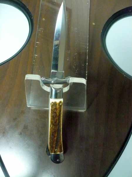 Swinguard Medici- italian stiletto, coltello a scatto, 18,50 cm - AKC World , lama dagger , corno di cervo / deer horn