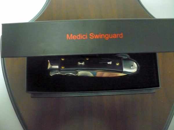 Swinguard Medici- italian stiletto, coltello a scatto, 18,50 cm - AKC World , lama dagger , legno di ebano / ebony wood - 3